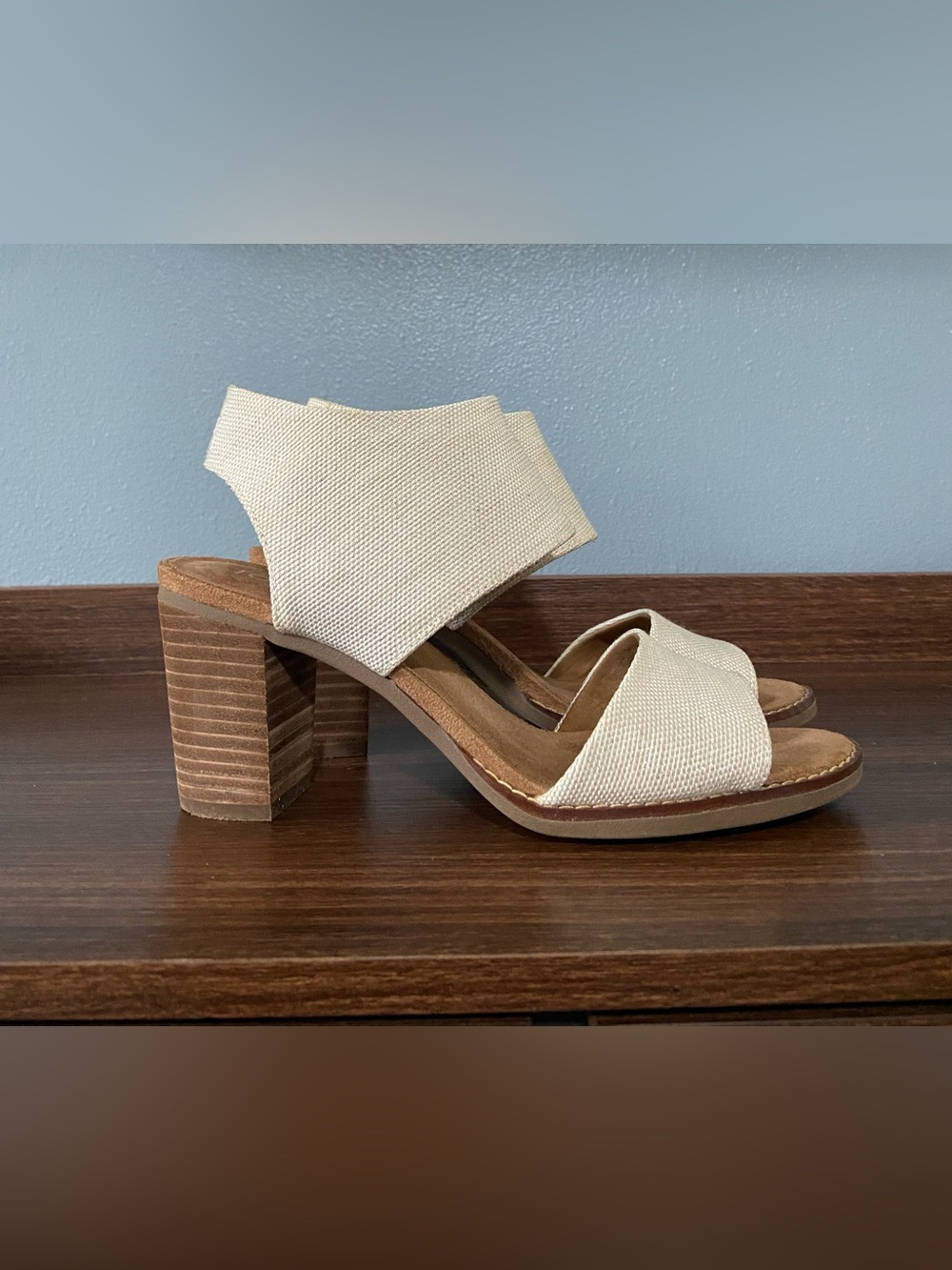 Toms Cream Textured Open-Toe Block Heel Sandals